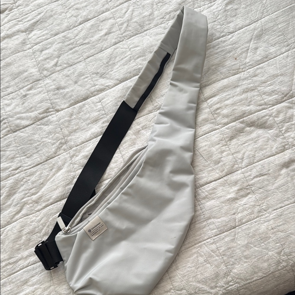 Lululemon crossbody bag